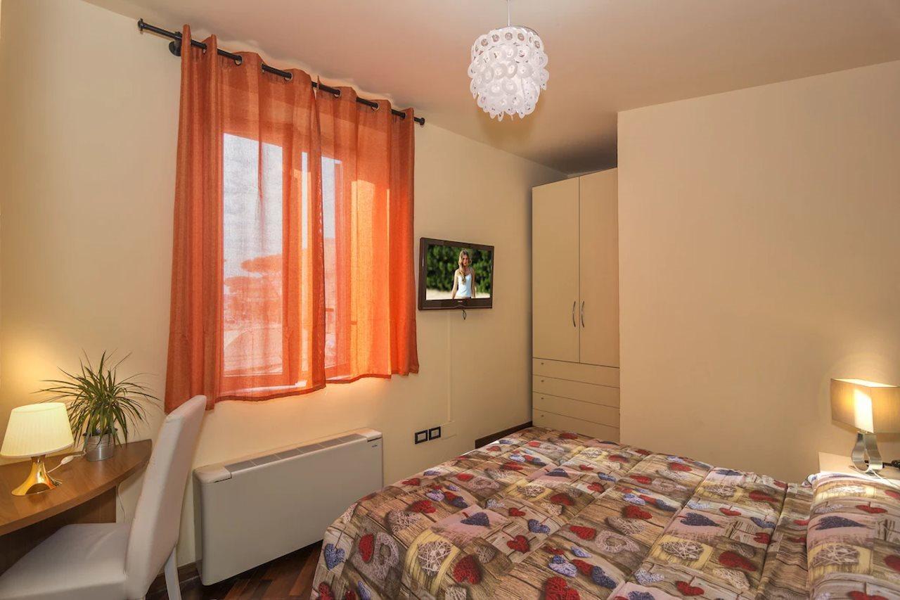 Hotel Il Giardino Pisa Bagian luar foto