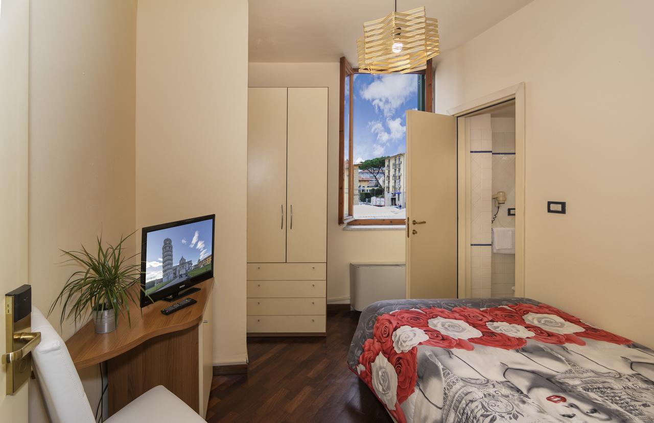 Hotel Il Giardino Pisa Bagian luar foto